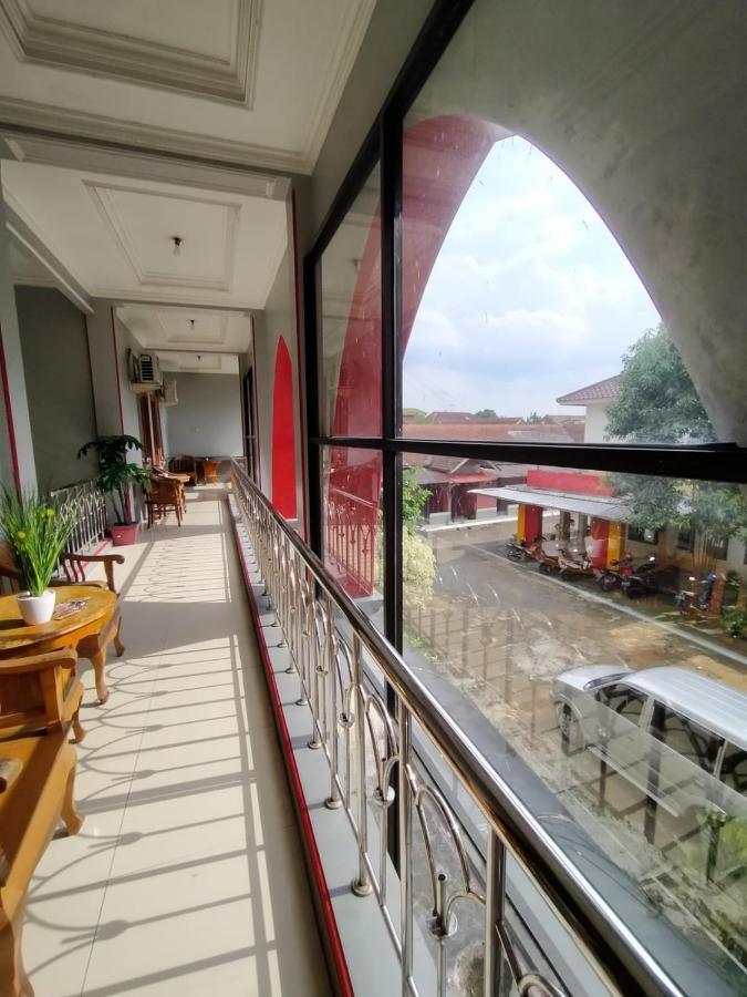 Hotel Asri Baru Purwokerto Exterior foto
